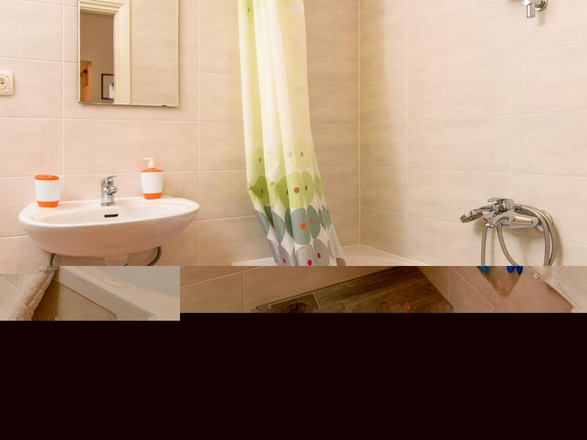 Apartments Beba - Peaceful Location Трогир Экстерьер фото