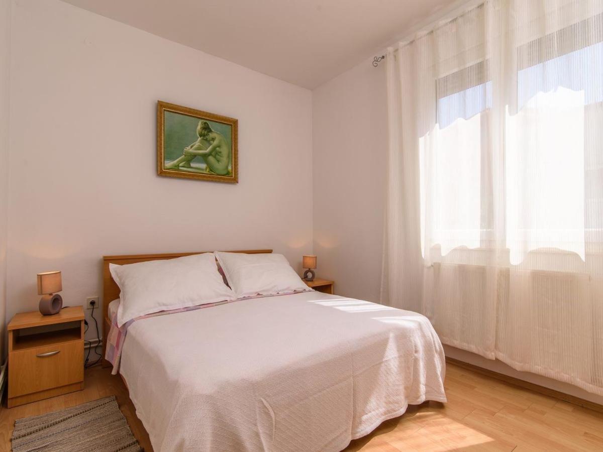 Apartments Beba - Peaceful Location Трогир Экстерьер фото